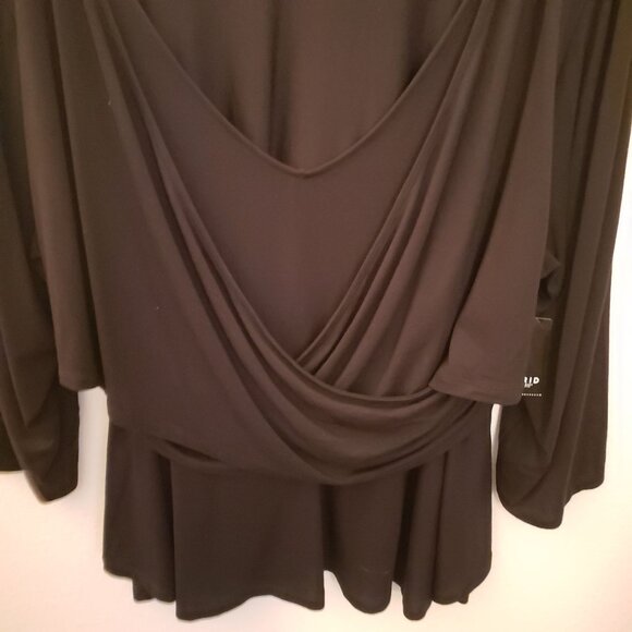 Torrid Black Faux Wrap Super Soft Jersey Peplum Hem Top 3X NWT - Picture 3 of 8